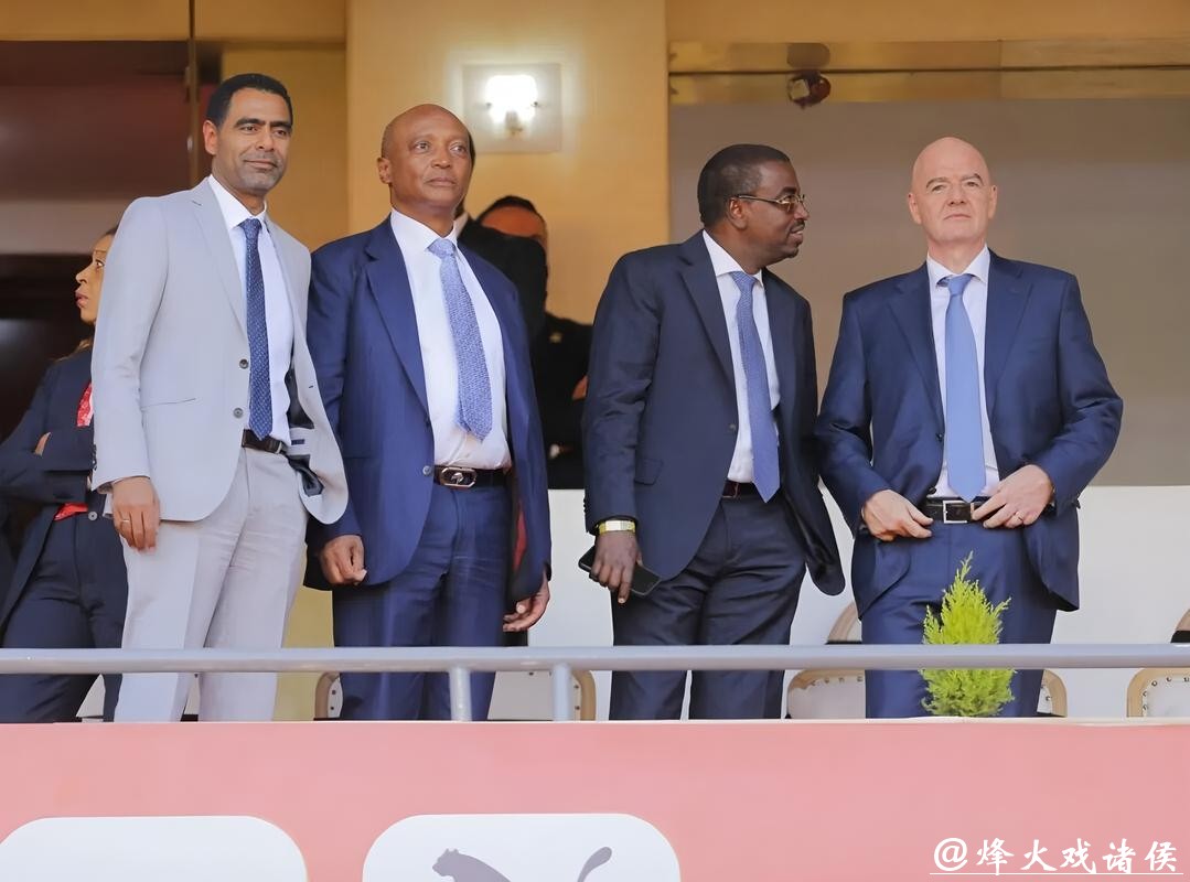 非洲杯夺冠！总统宣布：球员12万美元+1500平米土地 全国放假